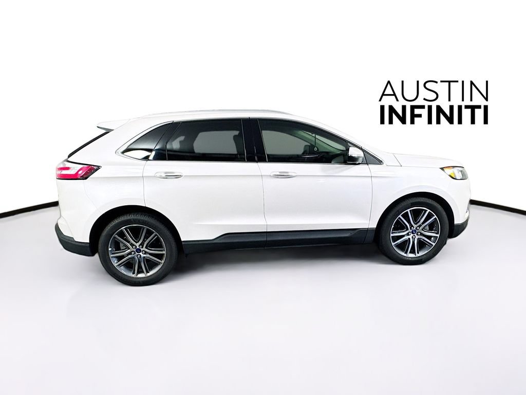 Used 2019 Ford Edge Titanium FWD image 9