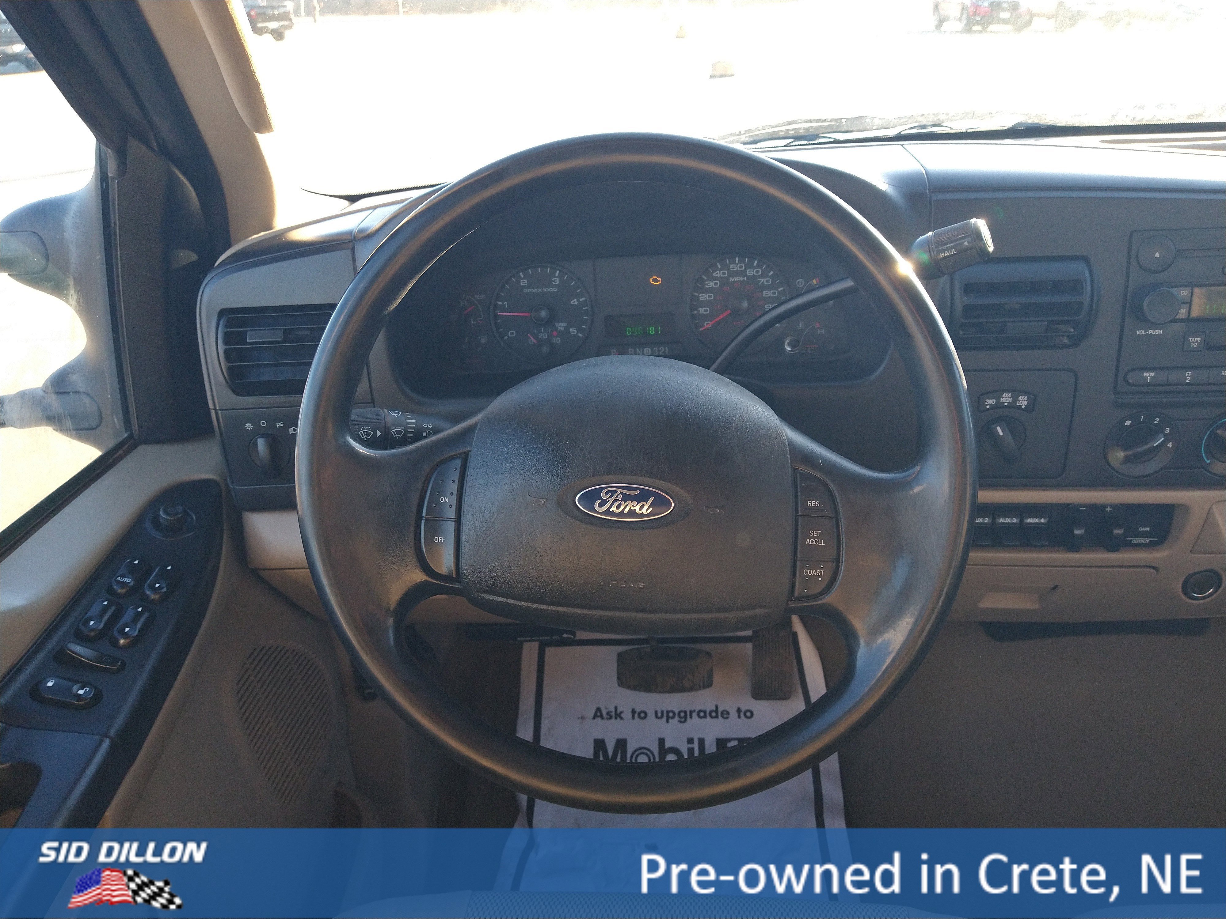 Used 2006 Ford F250 XL image 2