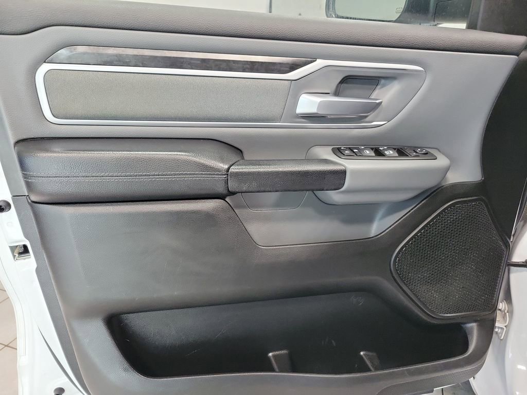 Used 2022 RAM 1500 Big Horn AWD/4WD image 29