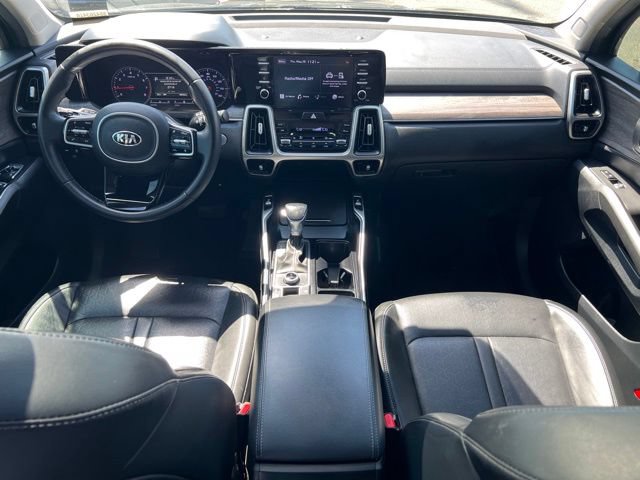 Used 2021 Kia Sorento EX w/ Panoramic Sunroof Package AWD/4WD image 10