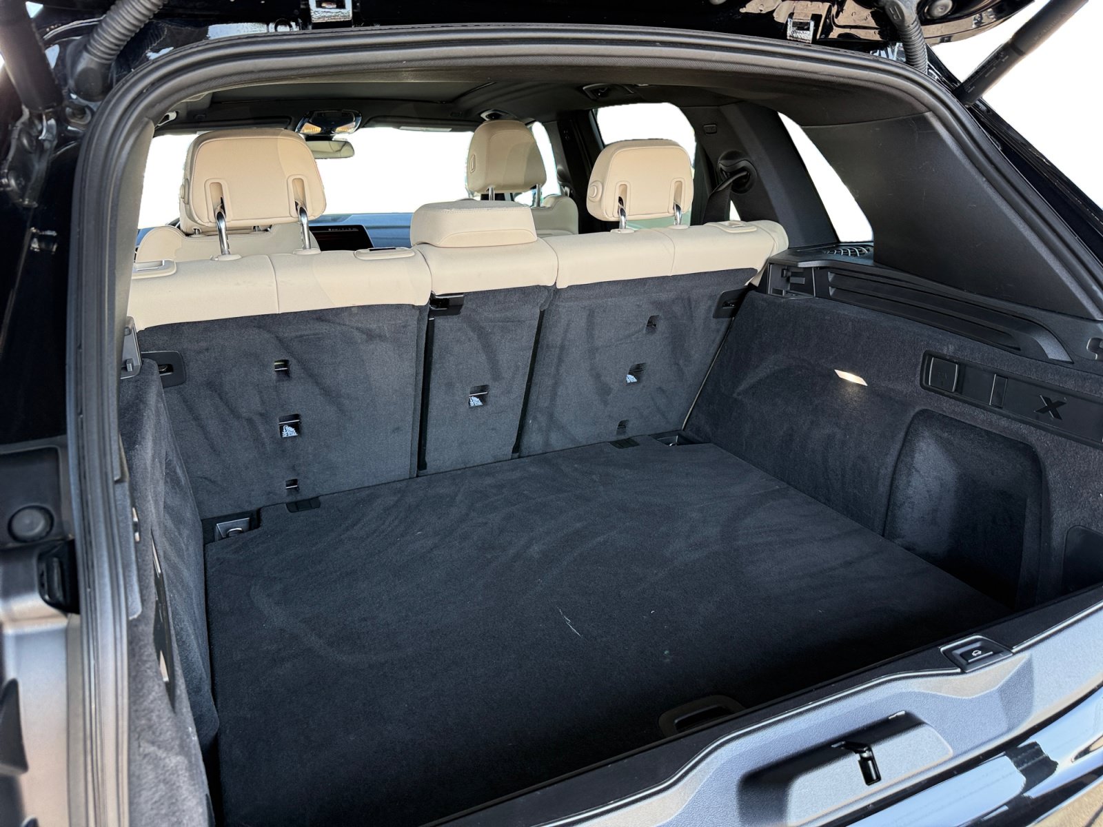 Used 2022 BMW X5 sDrive40i w/ Parking Assistance Package RWD image 15