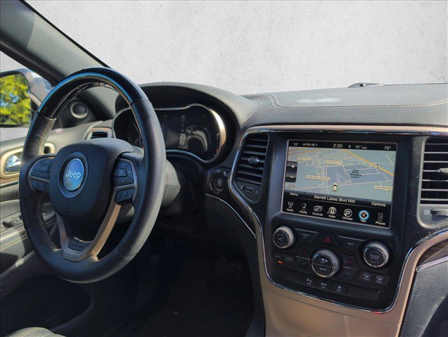 Used 2015 Jeep Grand Cherokee Overland AWD/4WD image 27
