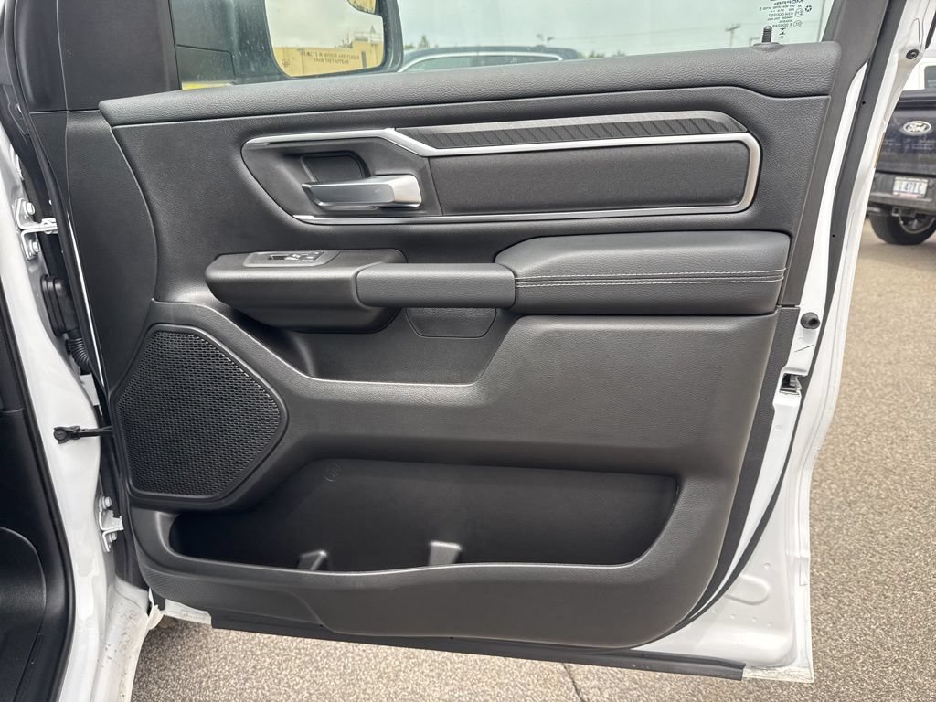 New 2026 RAM 1500 Big Horn AWD/4WD image 34