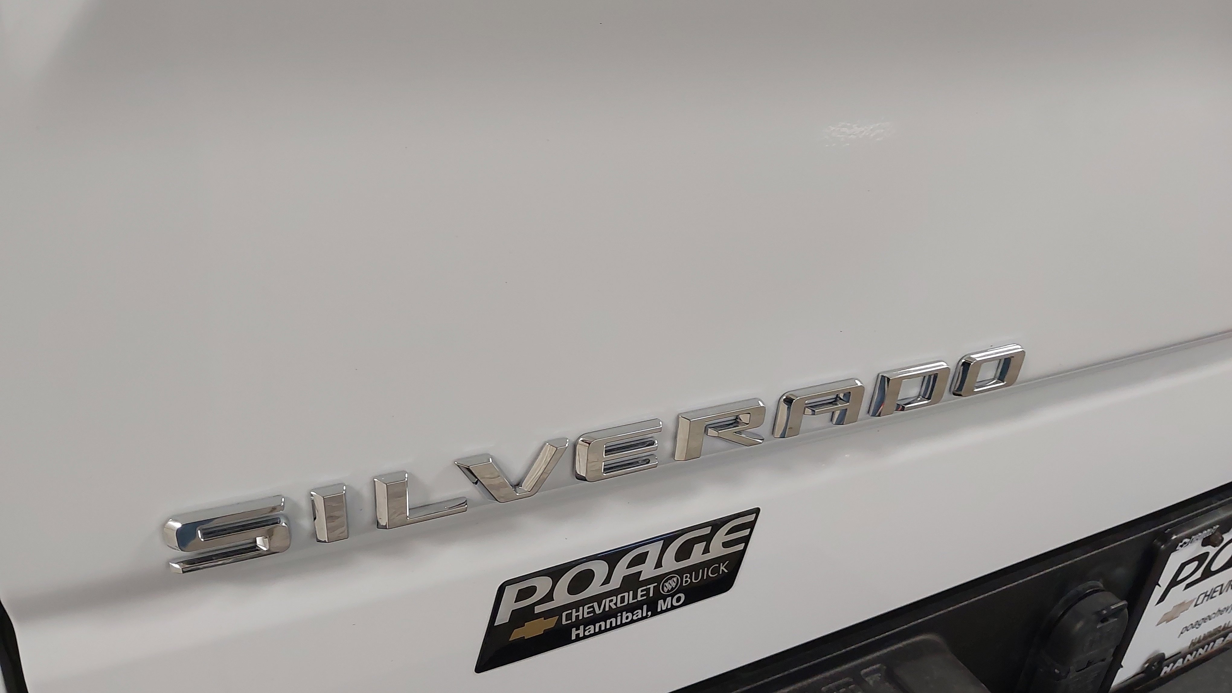 Certified 2023 Chevrolet Silverado 1500 LT w/ Z71 Off-Road Package image 32