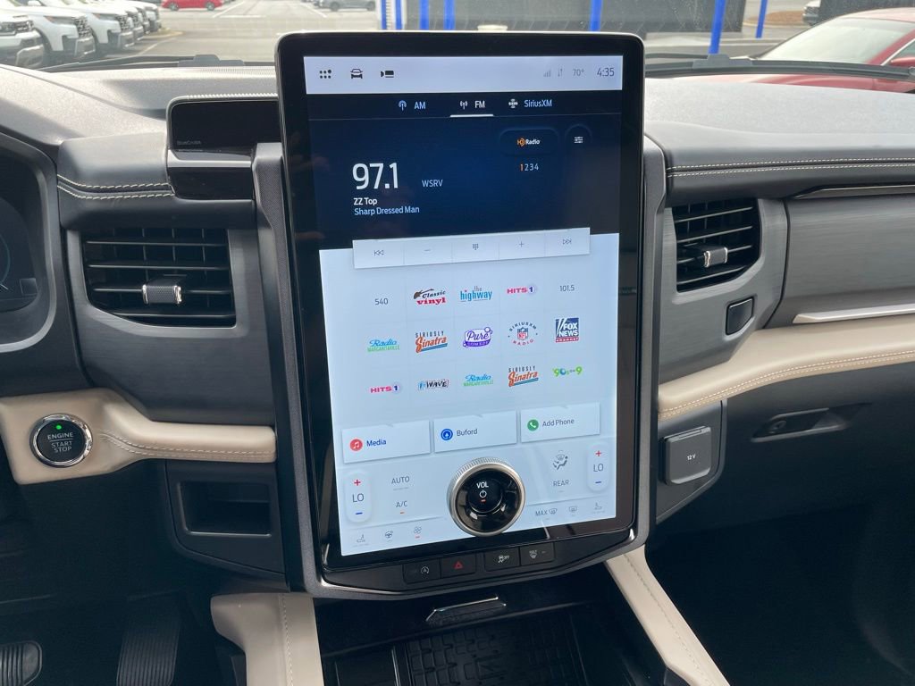 Used 2023 Ford Expedition Platinum image 18