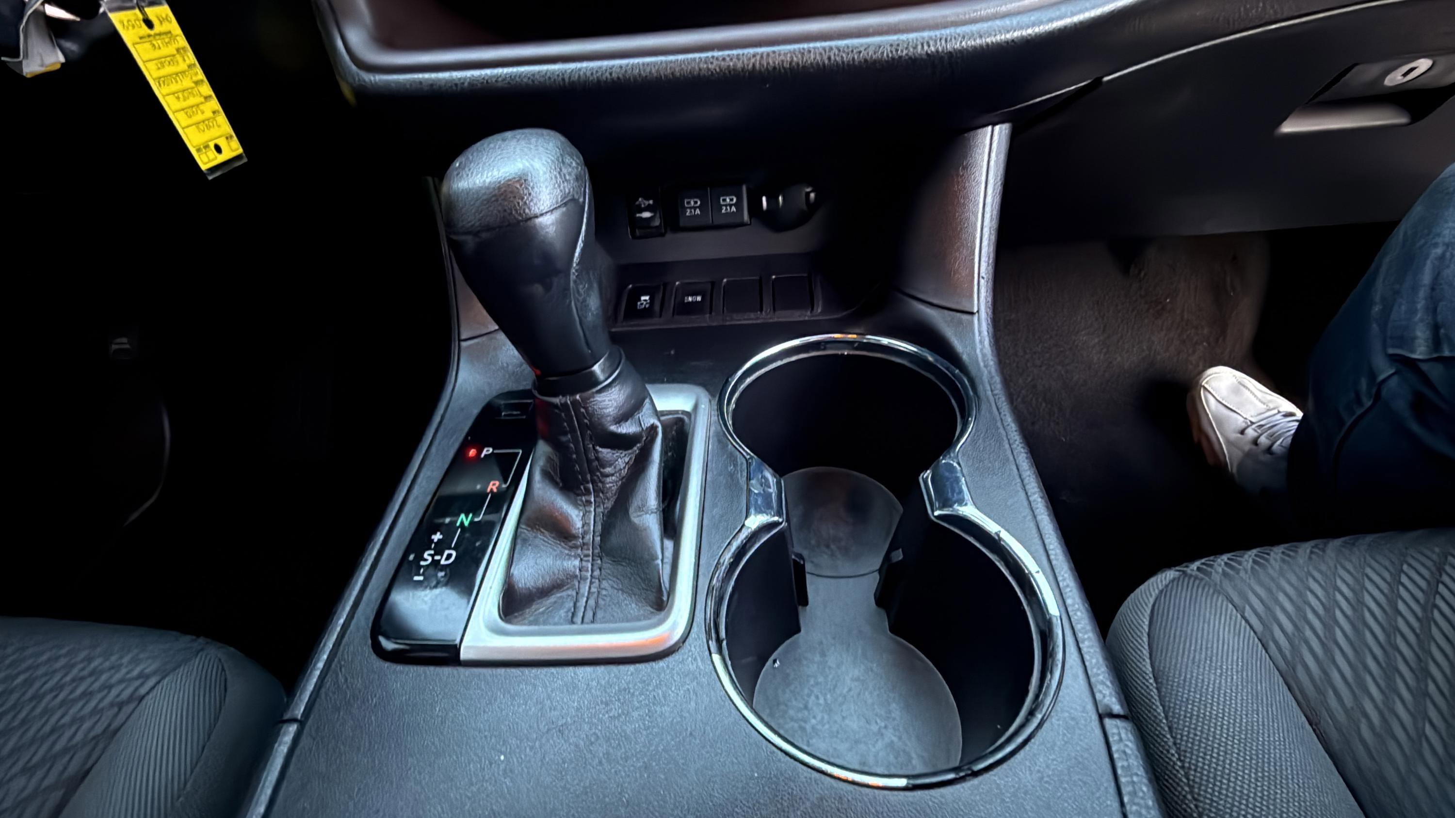 Used 2019 Toyota Highlander LE FWD image 32