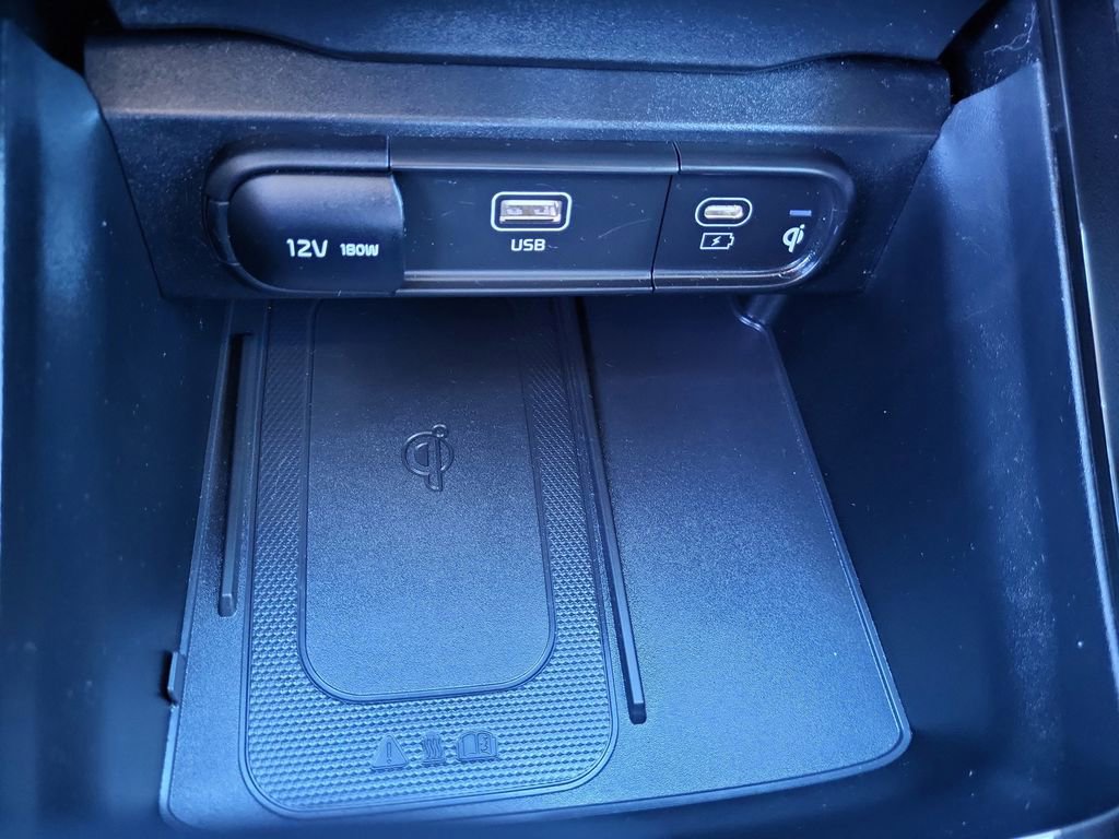 Certified 2025 Kia Telluride S image 27