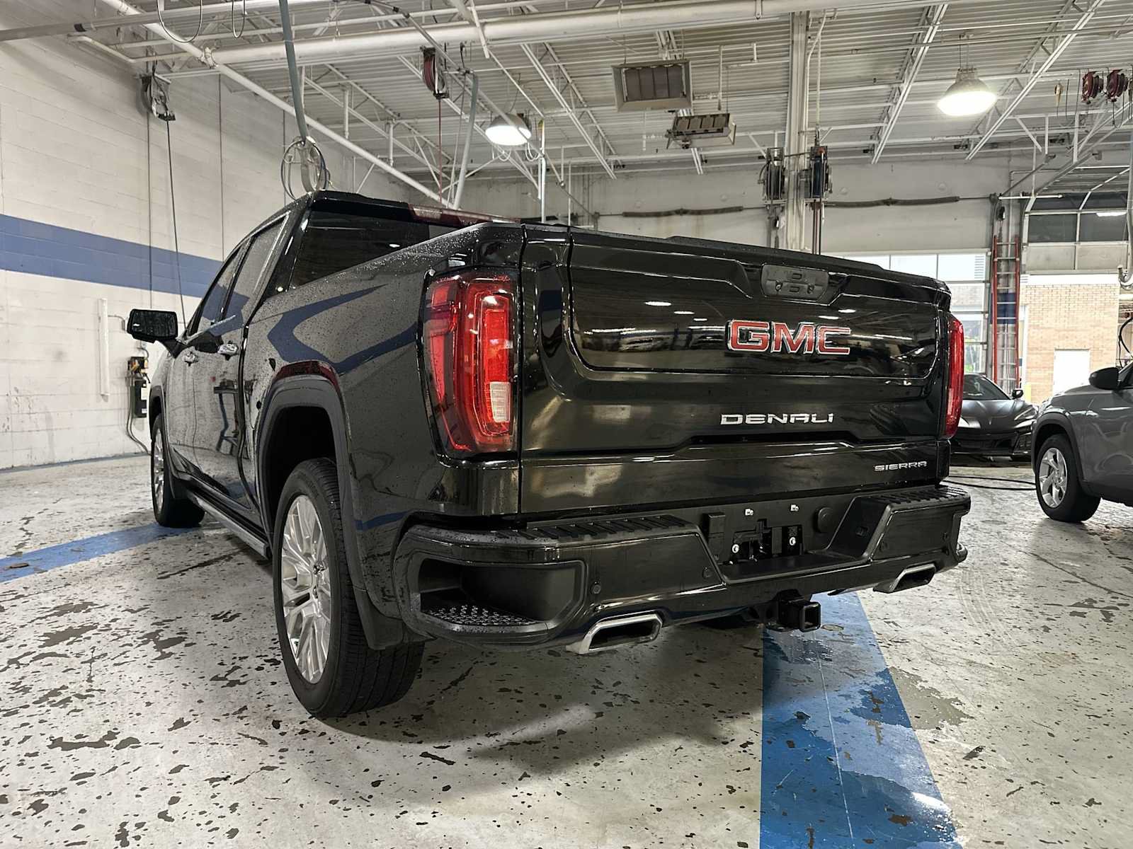 Certified 2021 GMC Sierra 1500 Denali w/ Denali Ultimate Package AWD/4WD image 12