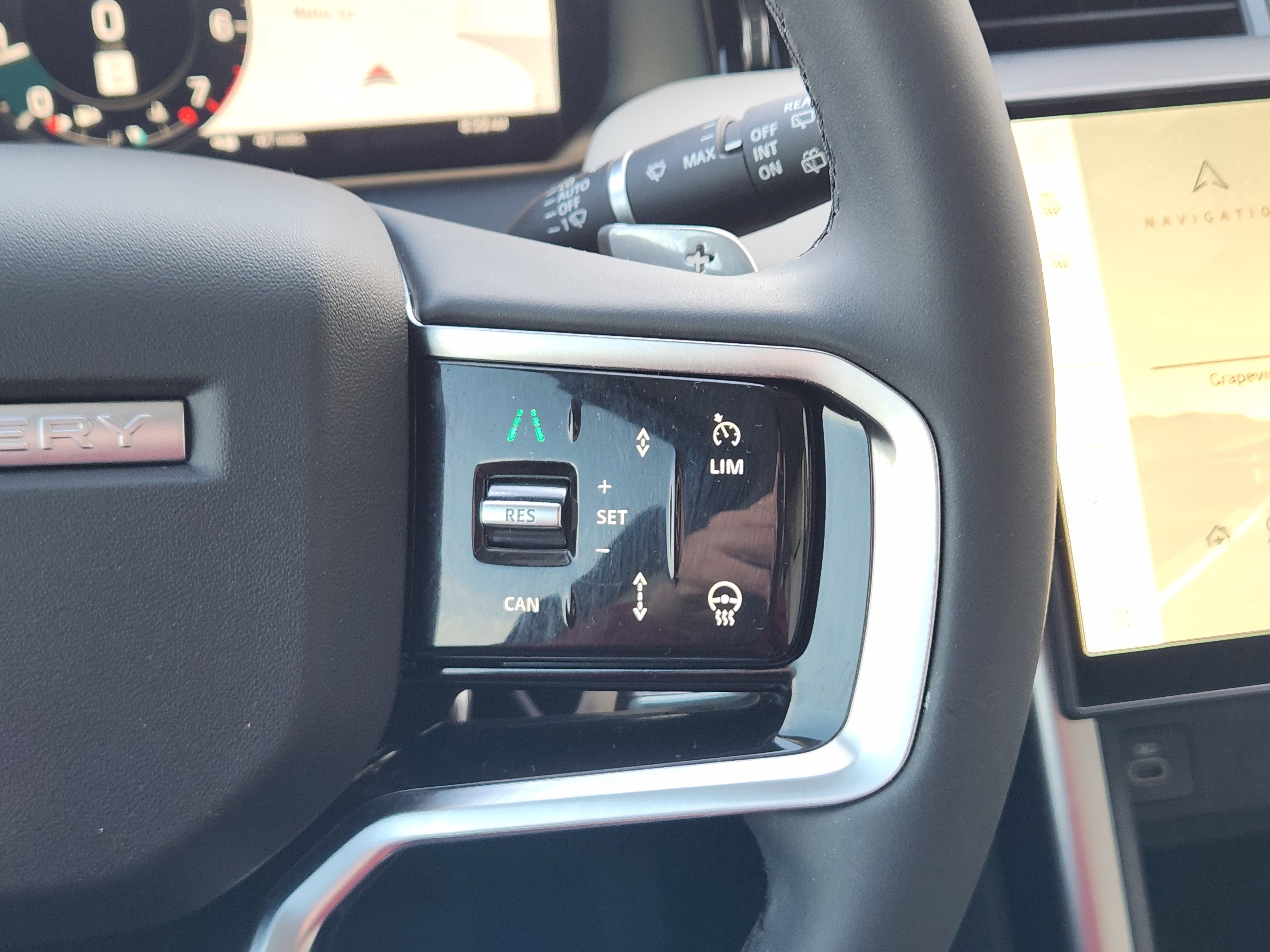 Certified 2025 Land Rover Discovery Sport S image 30