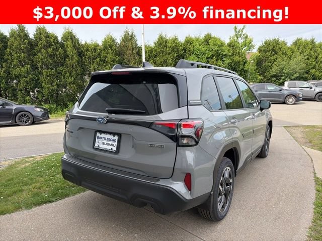 New 2026 Subaru Forester Premium AWD/4WD image 3