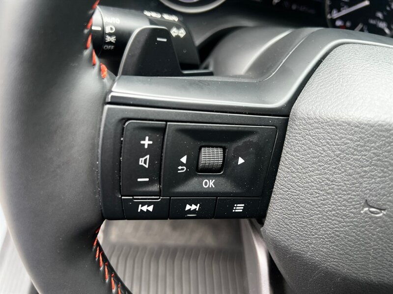 Used 2026 Nissan Rogue SV AWD/4WD image 30