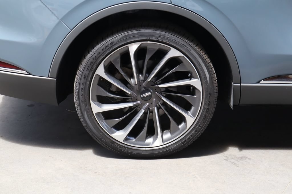 Used 2025 Lincoln Aviator Reserve w/ Equipment Group 201A AWD/4WD image 14