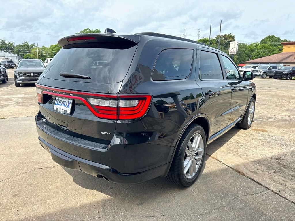 Used 2024 Dodge Durango GT RWD image 13