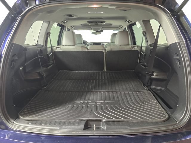 Used 2018 Honda Pilot Touring image 14