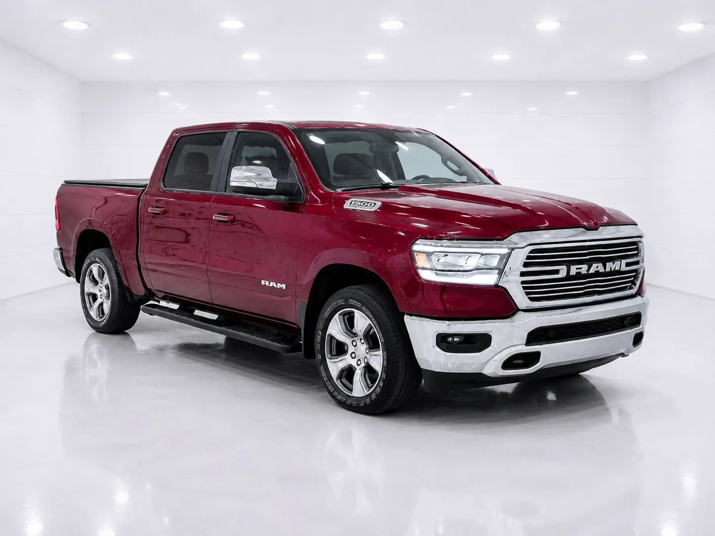 Used 2023 RAM 1500 Laramie AWD/4WD image 7