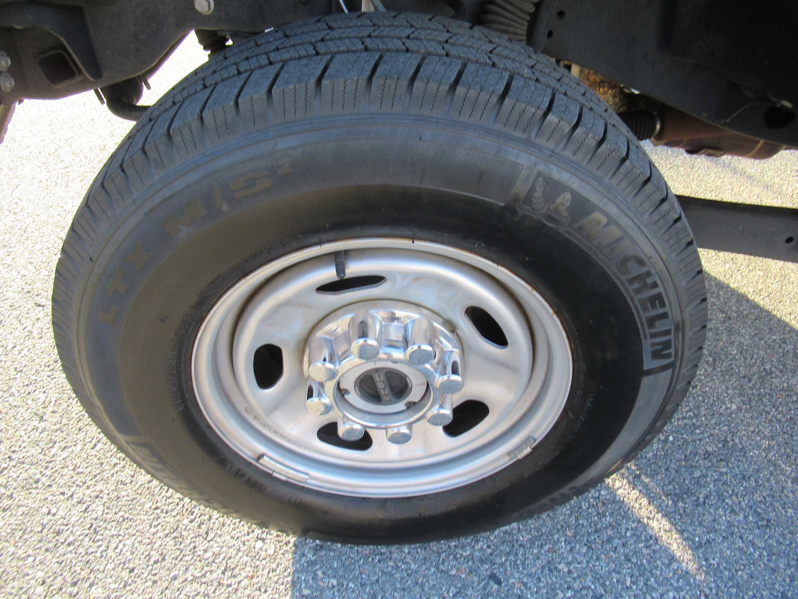 Used 2023 Ford F250 XL w/ XL Chrome Package image 10