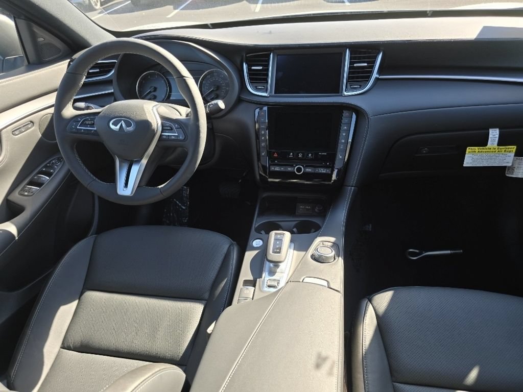 Certified 2025 INFINITI QX55 Luxe w/ Cargo Package AWD/4WD image 24