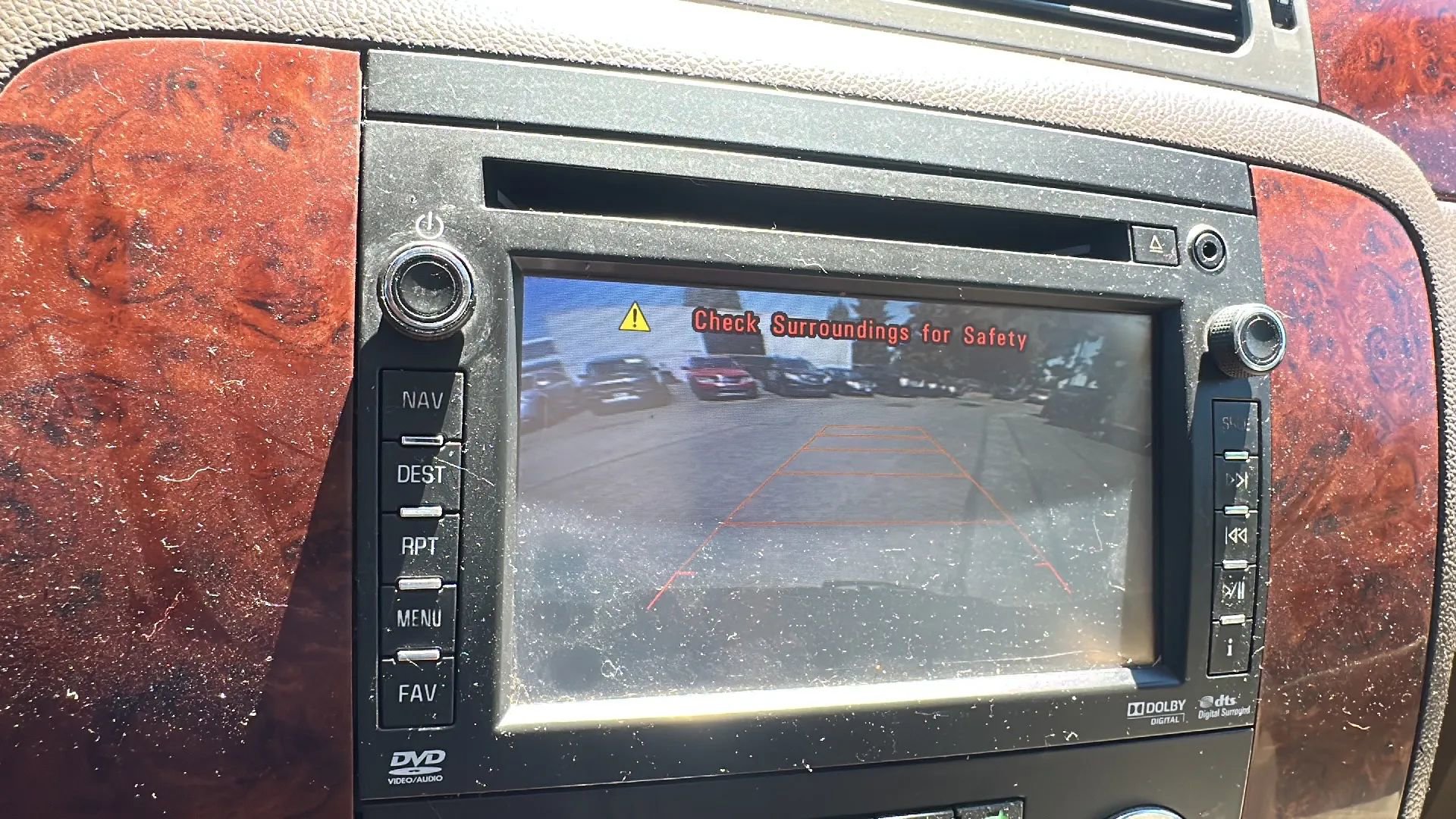 Used 2012 Chevrolet Suburban LTZ image 17