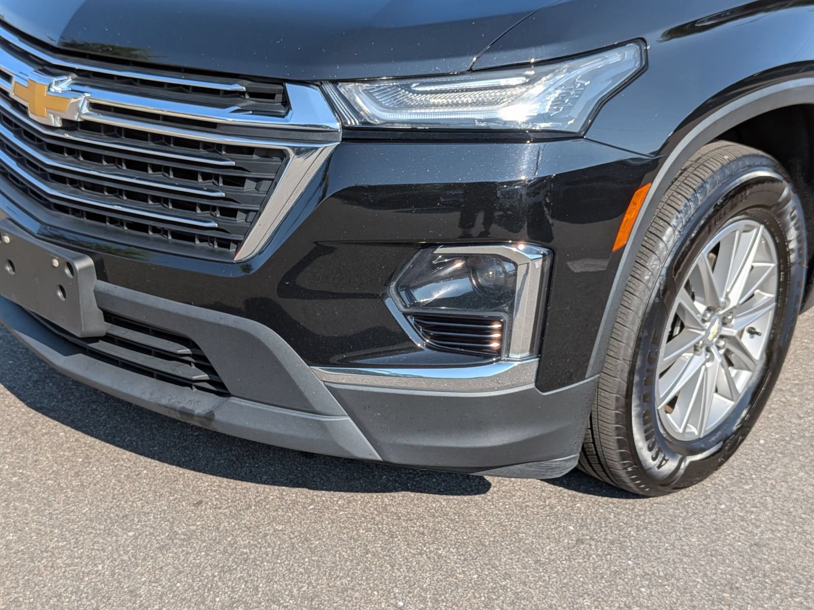 Used 2022 Chevrolet Traverse LT AWD/4WD image 9