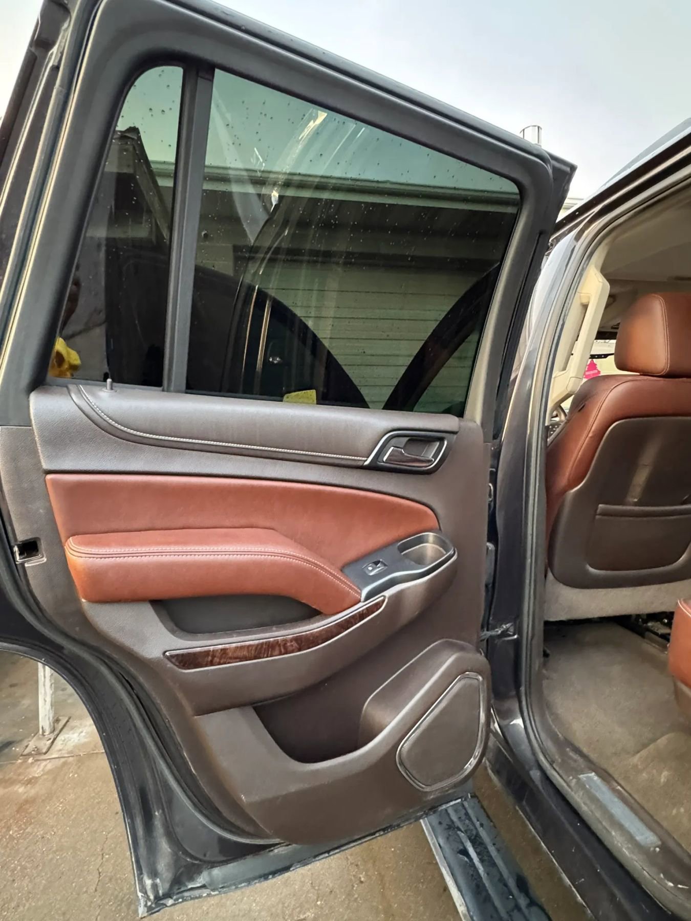 Used 2016 Chevrolet Tahoe LTZ AWD/4WD image 14