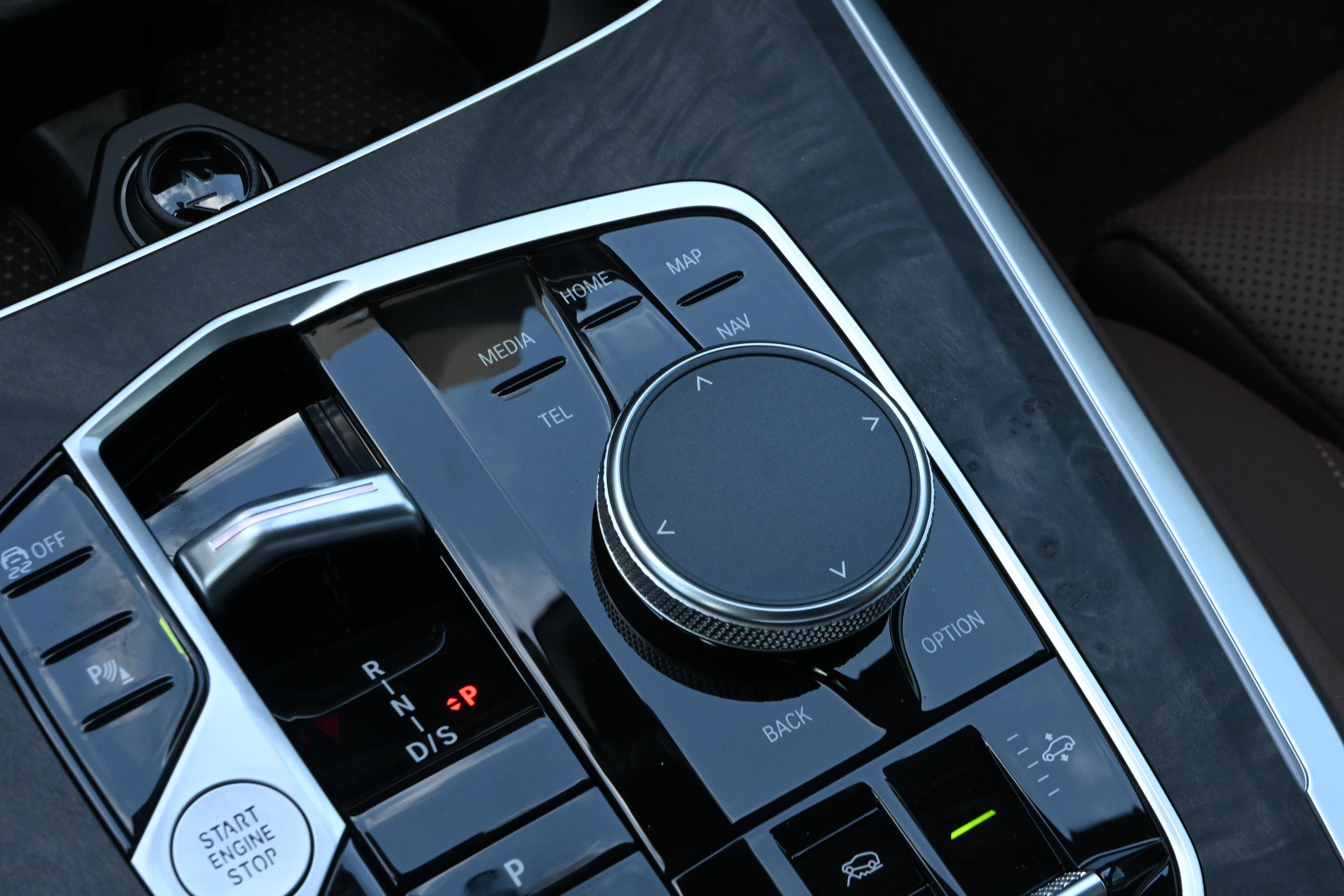 New 2026 BMW X5 xDrive40i AWD/4WD image 17