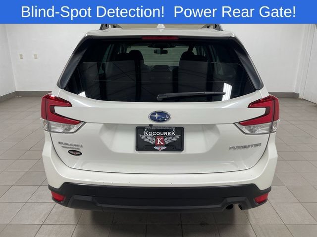 Used 2023 Subaru Forester Premium AWD/4WD image 5