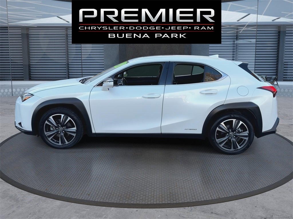 Used 2020 Lexus UX 250h w/ Premium Package image 5