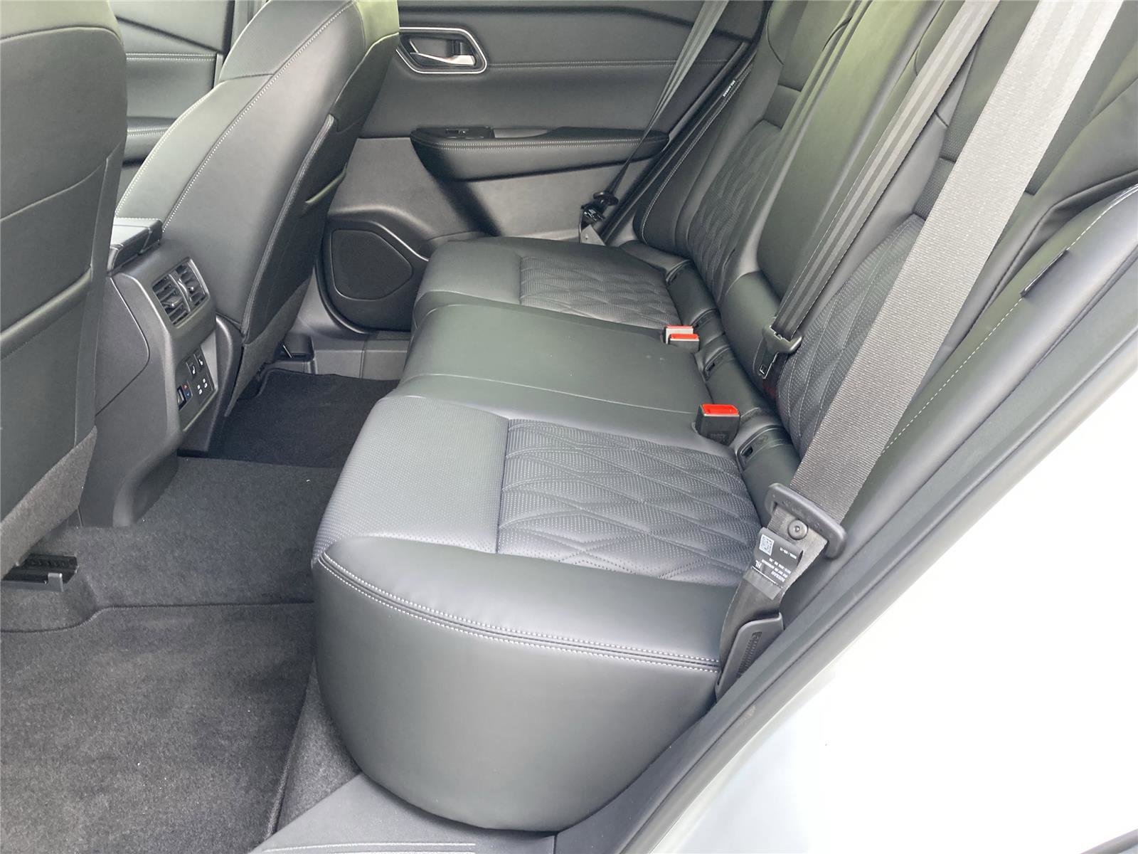 New 2026 Nissan Rogue Platinum w/ Platinum Premium Package image 29