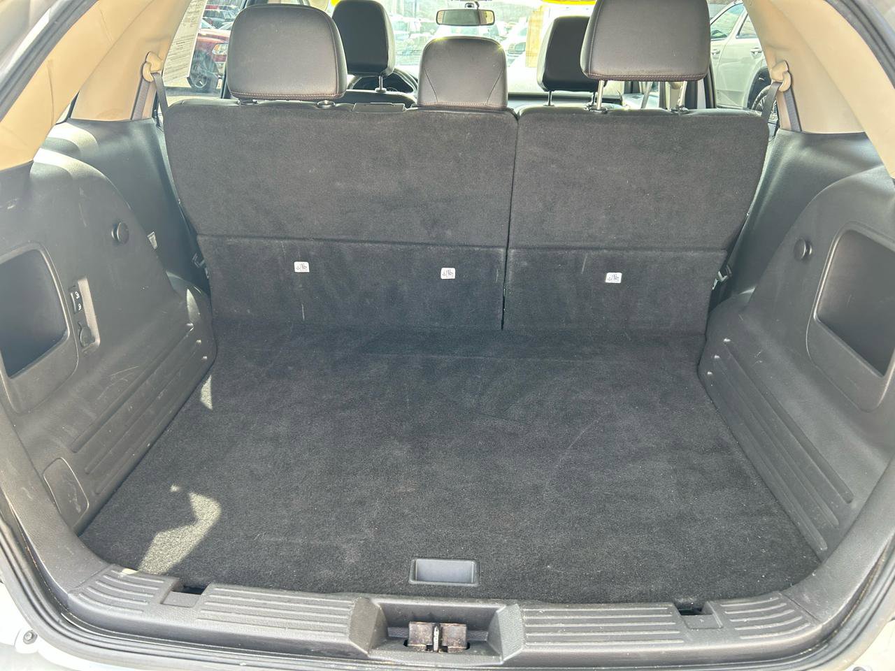 Used 2013 Ford Edge SEL FWD image 17