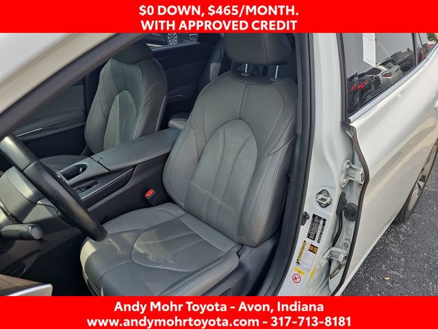 Used 2019 Toyota Avalon XLE w/ Moonroof Package FWD image 10