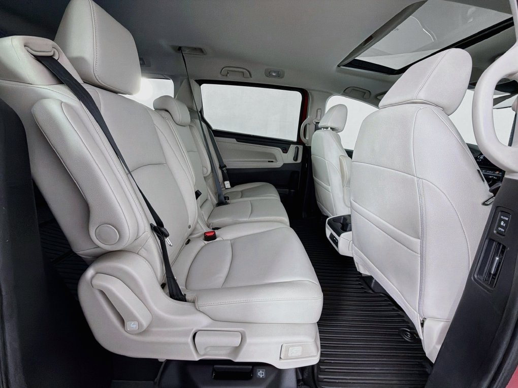 Used 2025 Honda Odyssey EX-L image 26