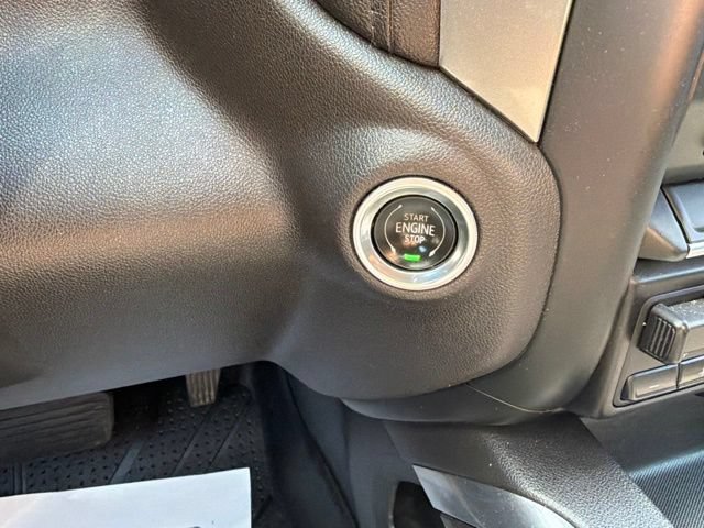 Used 2019 Chevrolet Silverado 1500 LTZ AWD/4WD image 29