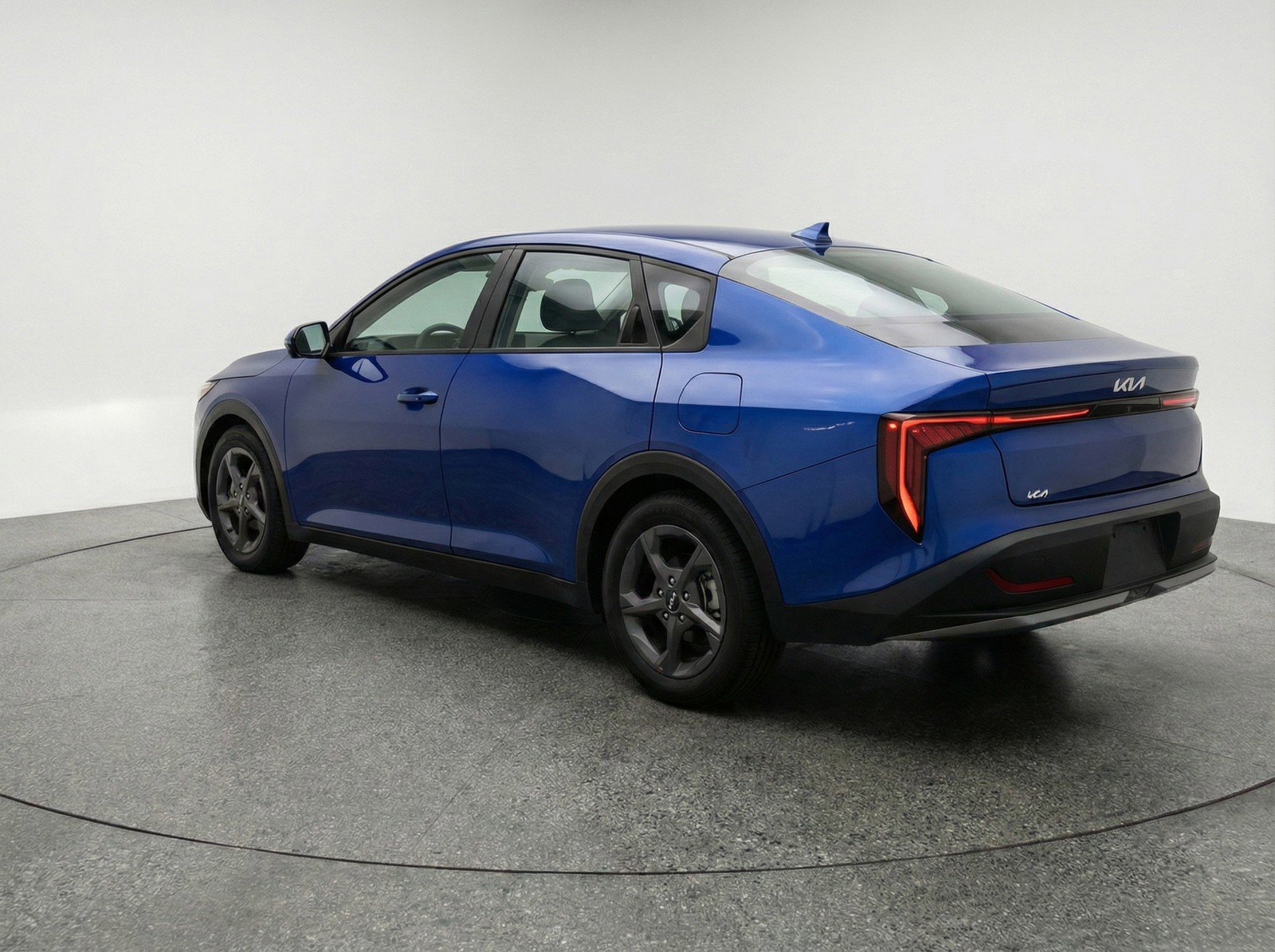 Used 2025 Kia K4 FWD image 6