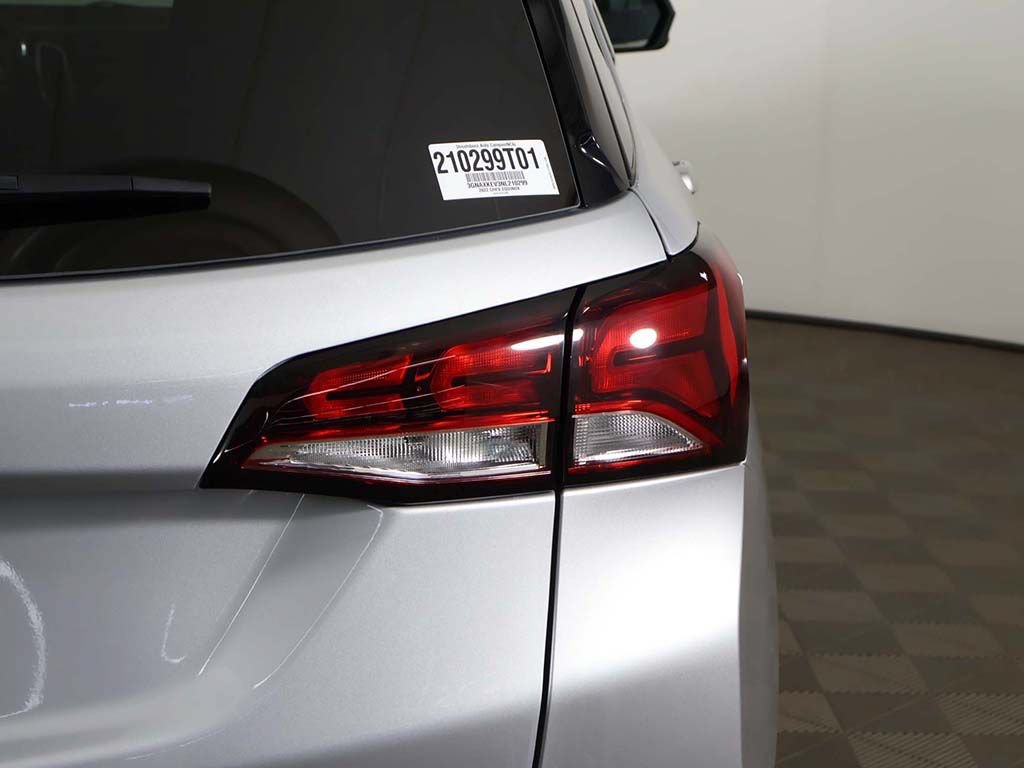 Used 2022 Chevrolet Equinox LT FWD image 16