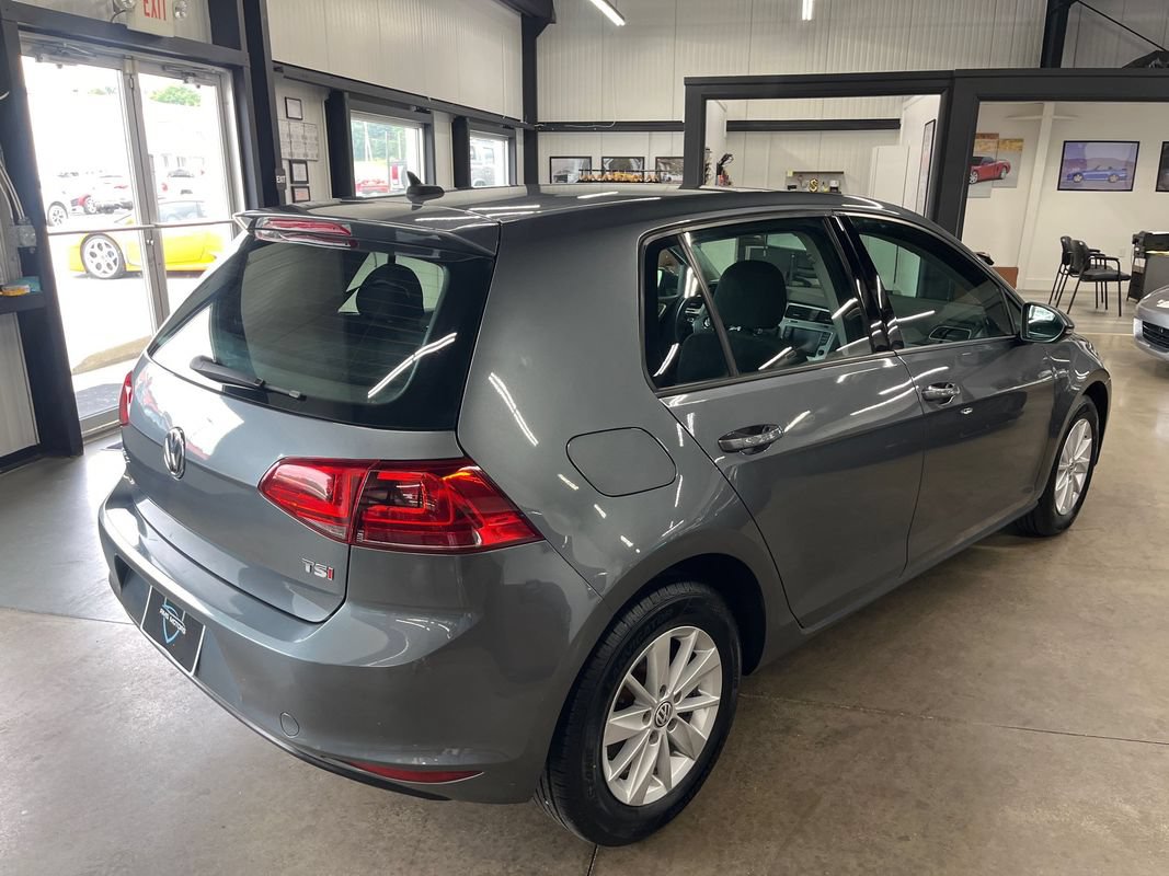 Used 2016 Volkswagen Golf S FWD image 16