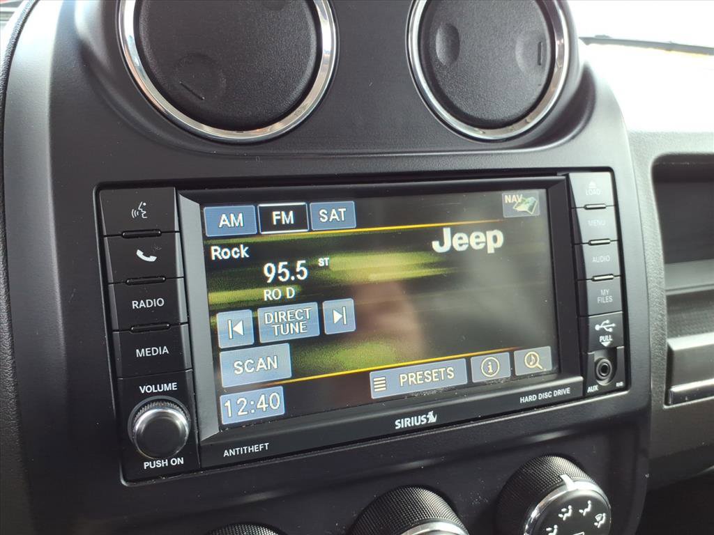 Used 2014 Jeep Patriot Limited w/ Sun/Sound Group image 23