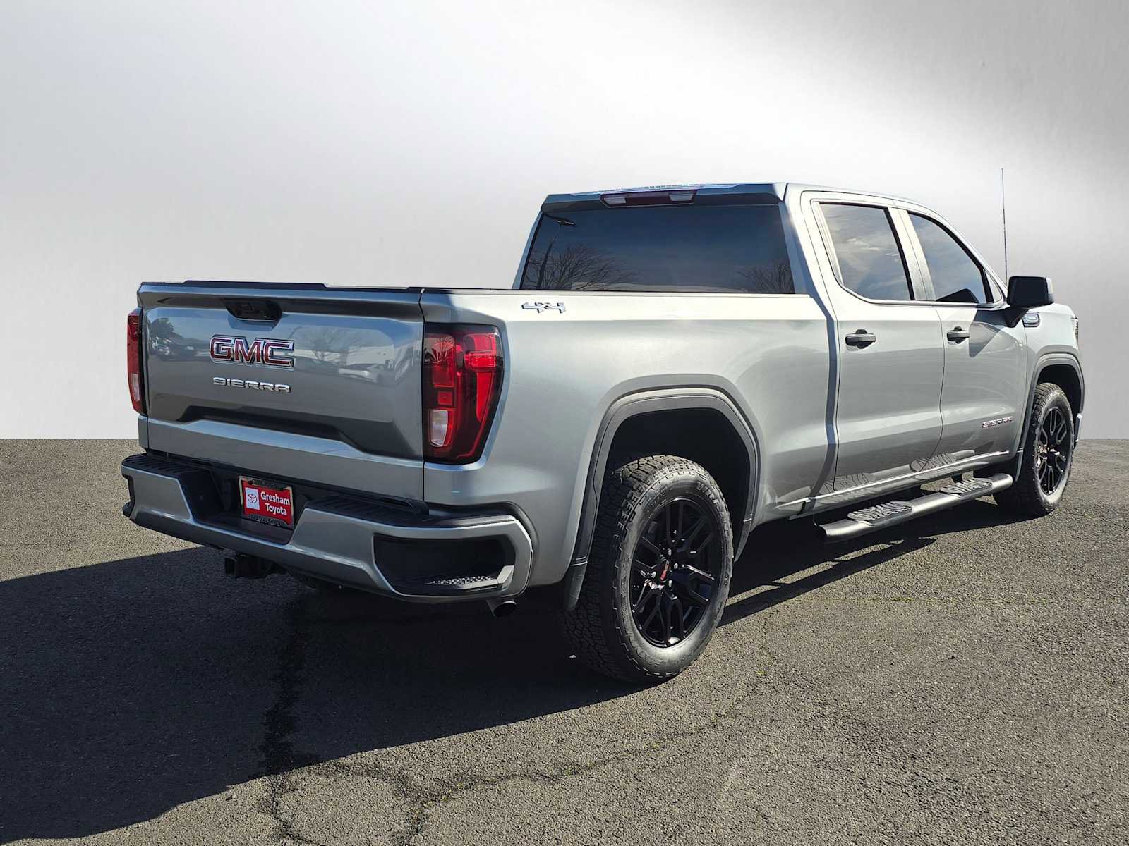 Used 2025 GMC Sierra 1500 Pro w/ Graphite Edition image 3