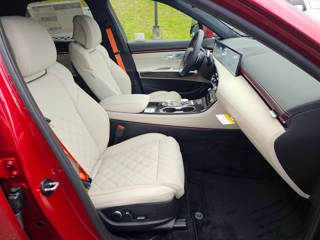 New 2026 Genesis GV70 3.5T Sport Prestige AWD/4WD image 29