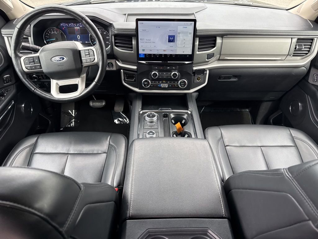 Used 2024 Ford Expedition Max XLT image 15