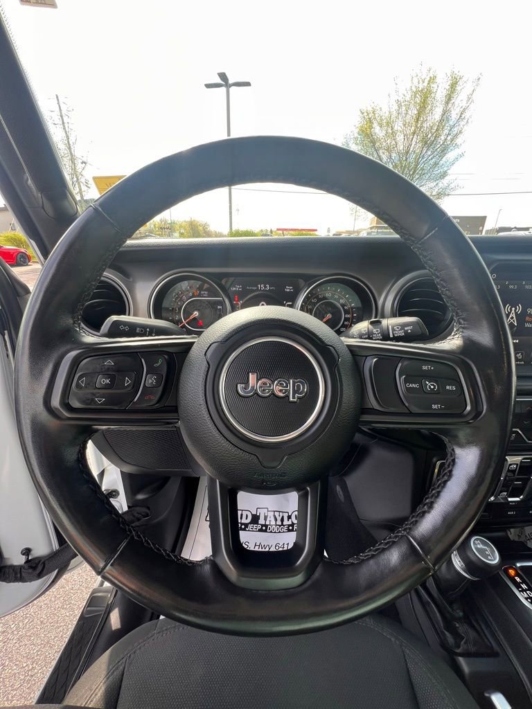Used 2022 Jeep Wrangler Unlimited Sport image 16