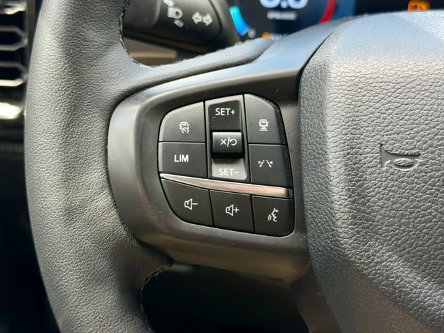 Used 2025 Ford Ranger Lariat w/ FX4 Off-Road Package AWD/4WD image 16