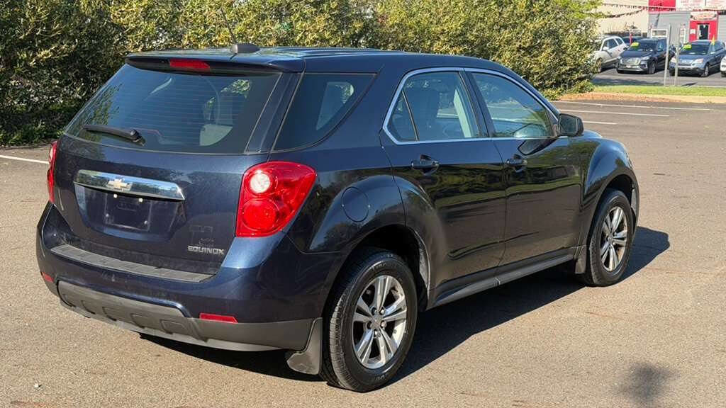 Used 2015 Chevrolet Equinox LS w/ LPO, Protection Package FWD image 7