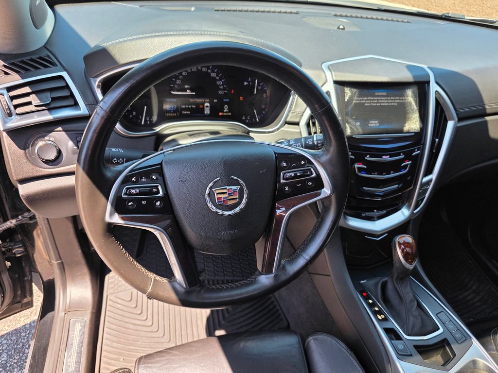 Used 2015 Cadillac SRX Luxury w/ Driver Awareness Package FWD image 14