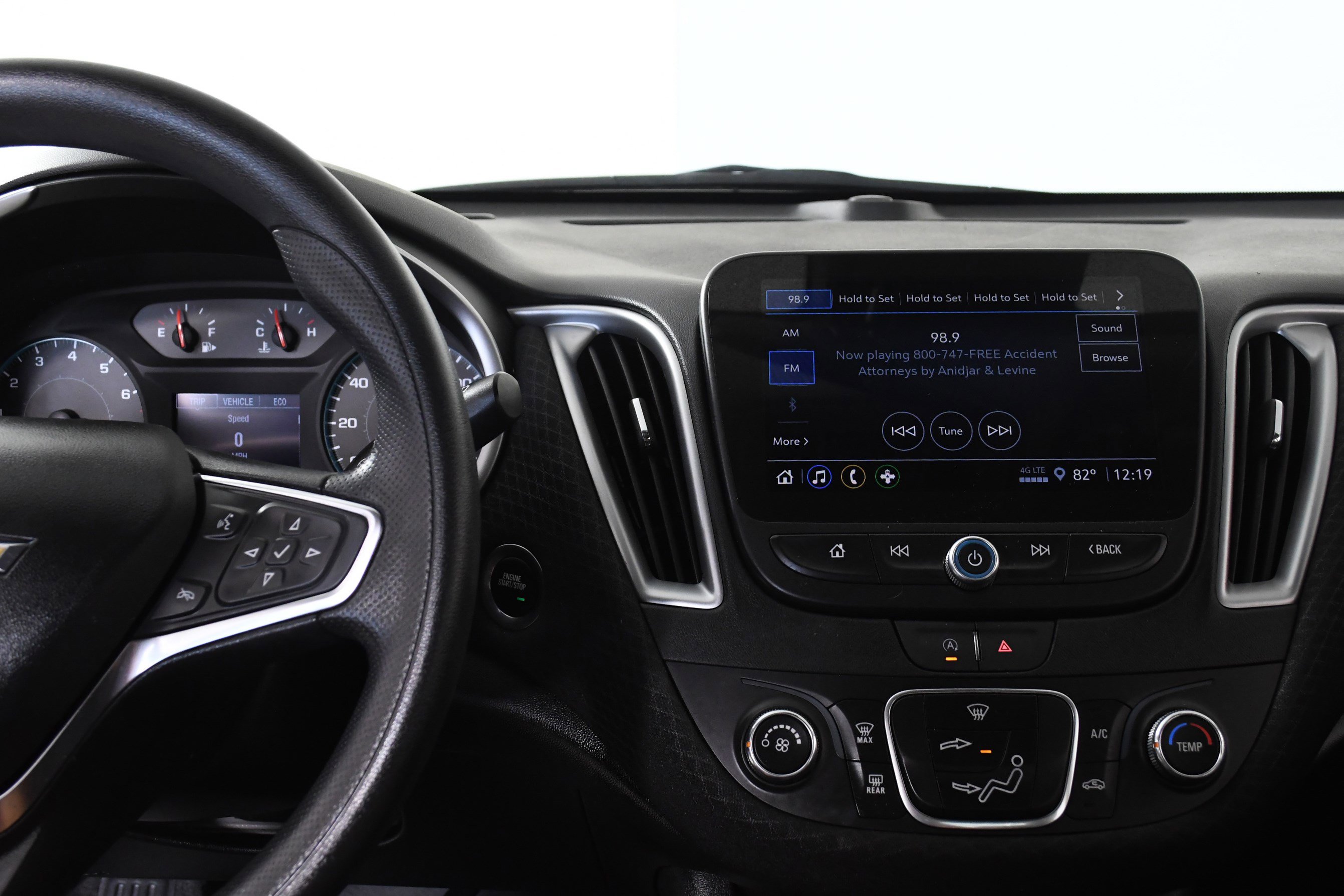 Used 2024 Chevrolet Malibu LS w/ Driver Confidence Package image 16