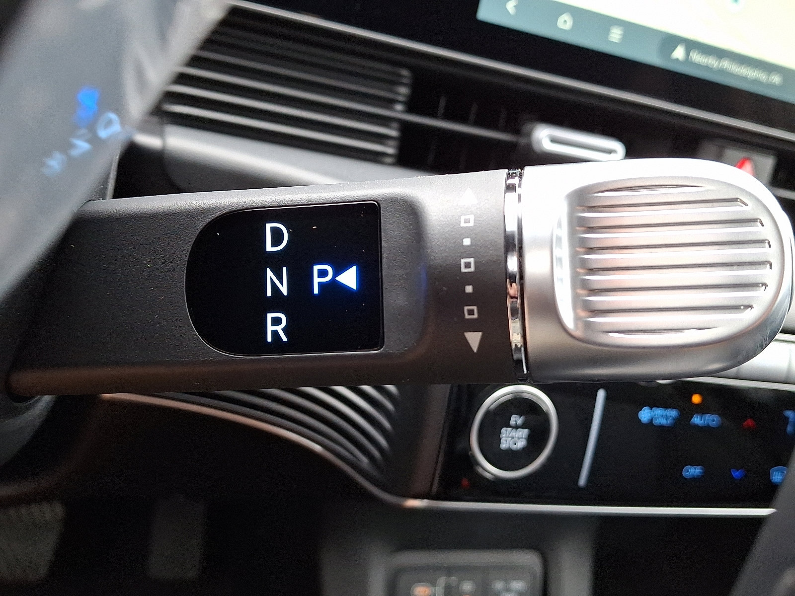 New 2025 Hyundai Ioniq 5 SE image 13