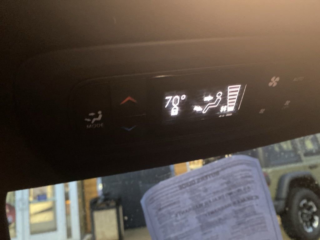 Certified 2020 Chrysler Pacifica Touring w/ S Appearance Package image 20