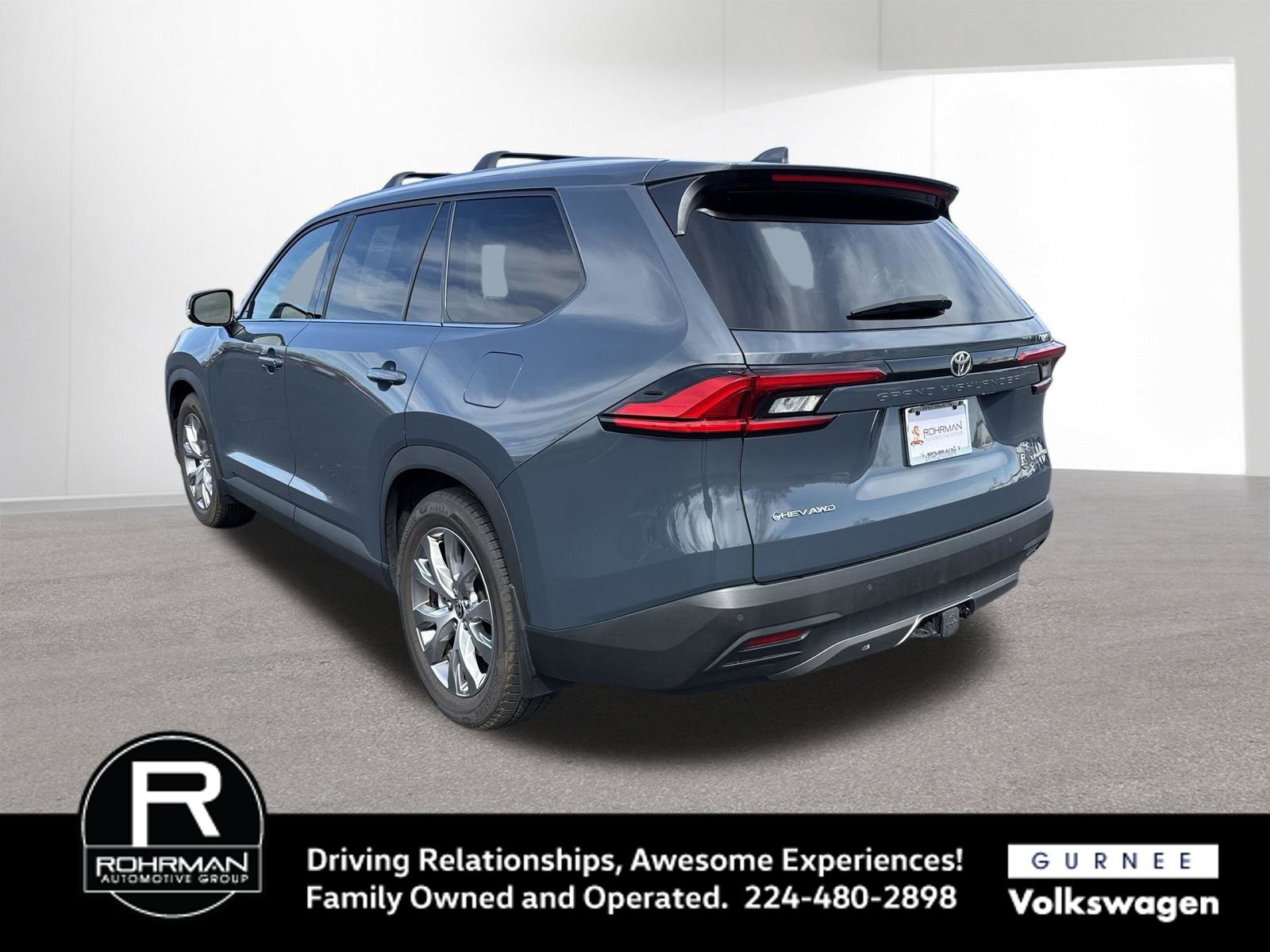 Used 2024 Toyota Grand Highlander AWD Hybrid image 7