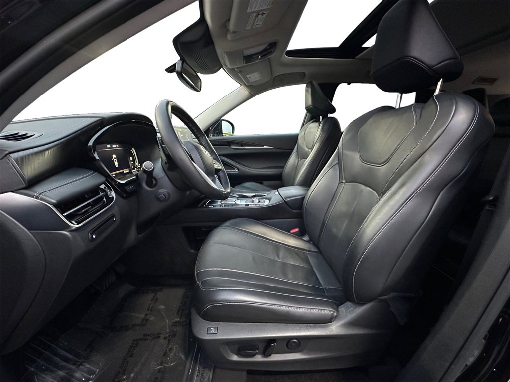 Used 2022 INFINITI QX60 Sensory w/ Cargo Package image 9