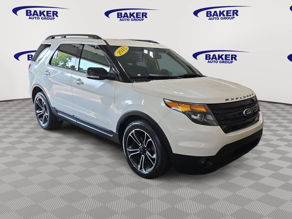 Used 2015 Ford Explorer Sport w/ Equipment Group 401A AWD/4WD image 3