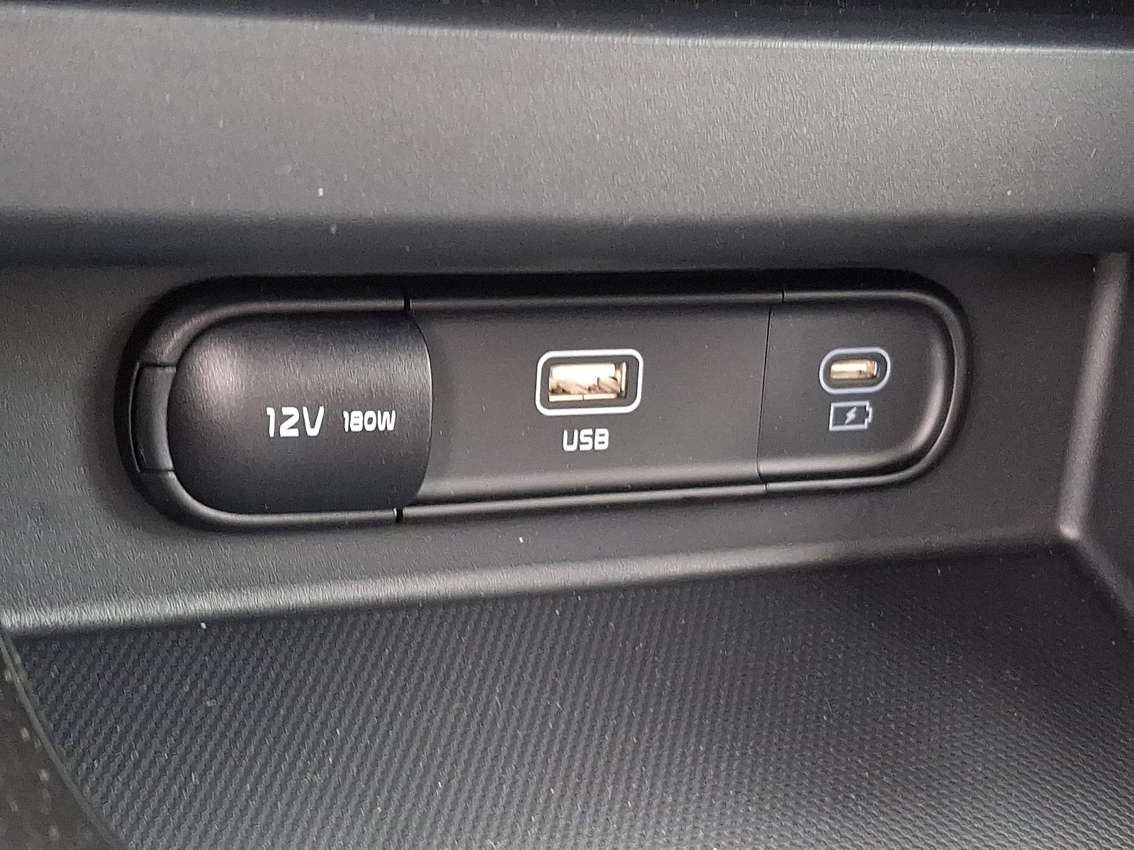 New 2026 Kia Seltos S AWD/4WD image 11